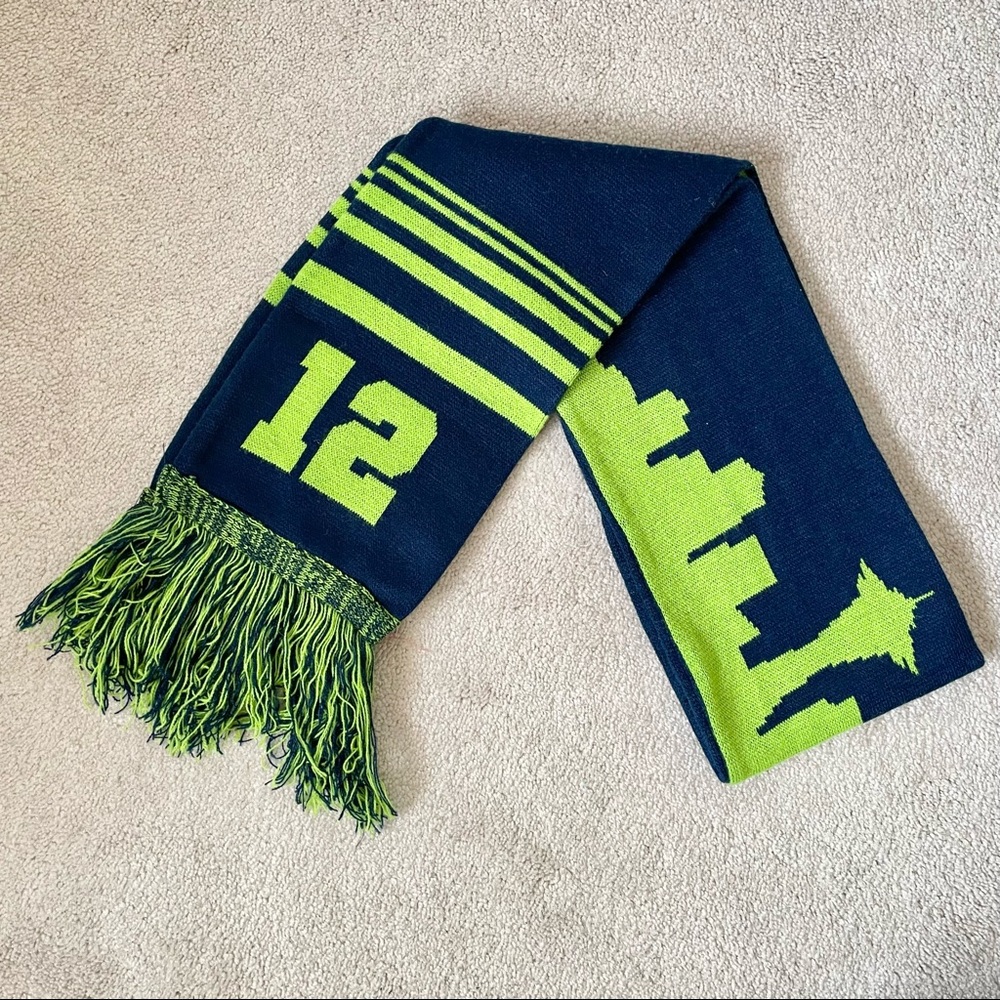 NFL Seattle Seahawks 12th man knit scarf